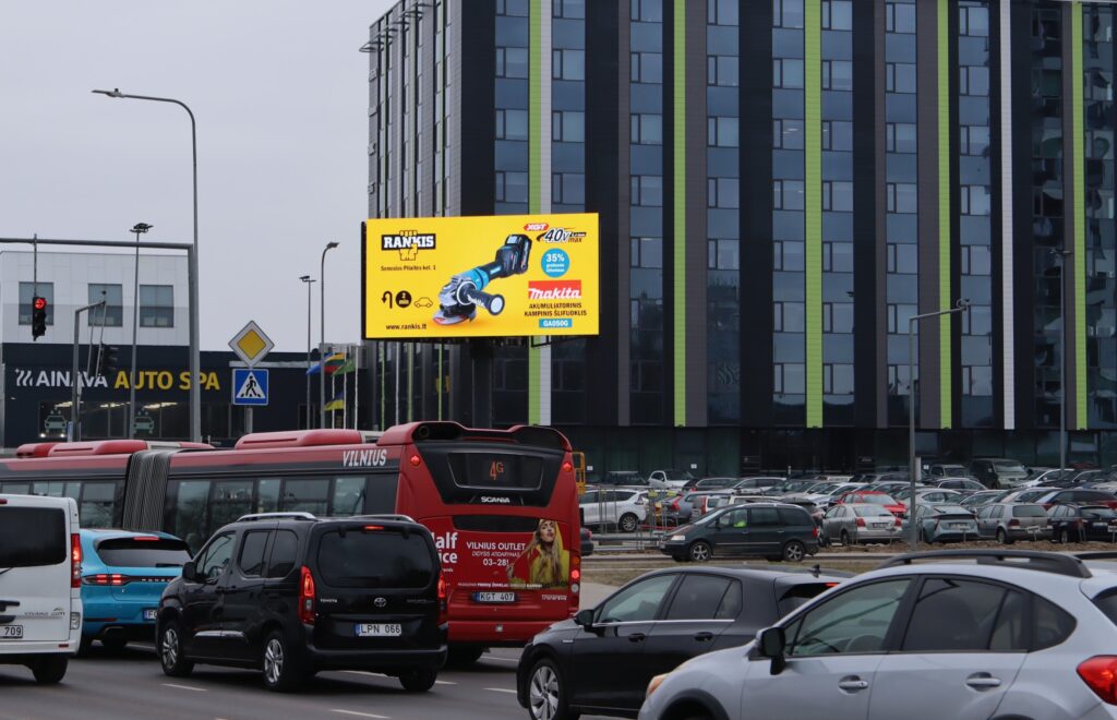 Vilnius, Pilaitė – Miesto lauko LED ekranas