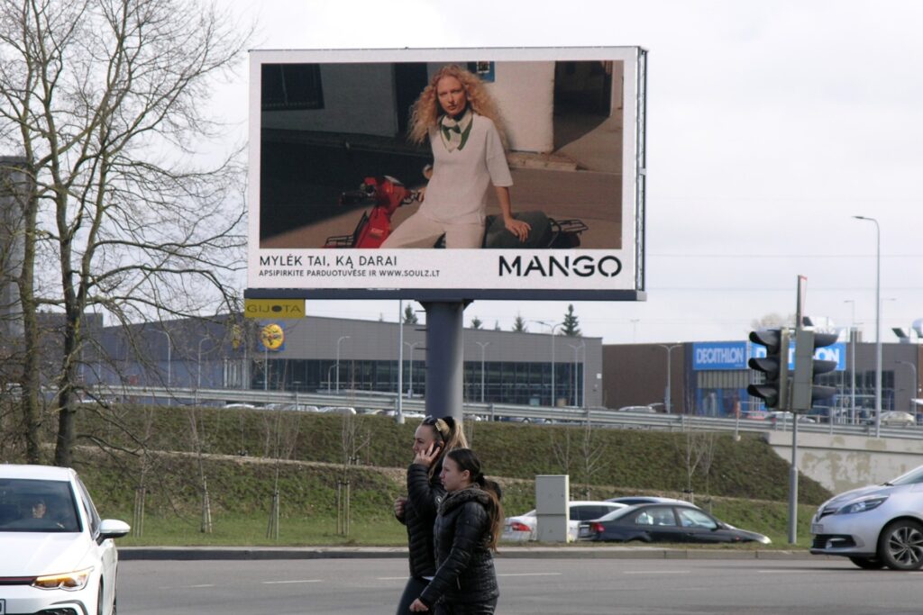 Kauno MEGA – Prekybos centro LED ekranas